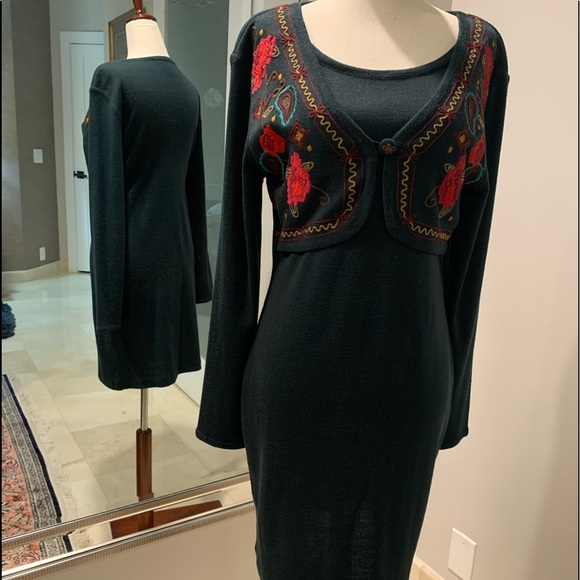 Vintage Carole Little embroidered sweater dress - Picture 2 of 3